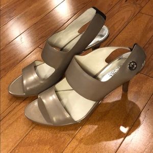 Michael Kors heels size 8 1/2